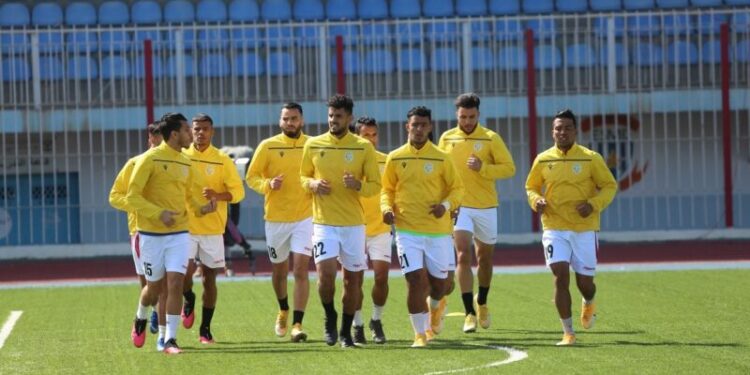 مناصرون لشبيبة الساورة يتقلون التلقيح