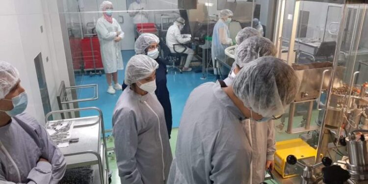 مسؤول بصيدال يتحدث عن اللقاح الجزائري-الصيني