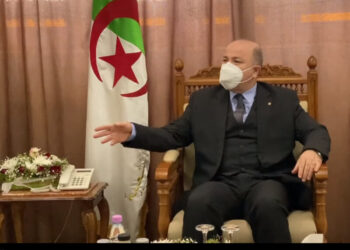 مهلة شهر لتدارك نقائص أشغال مطار قسنطينة
