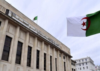 تثبيت عضوية نواب جدد
