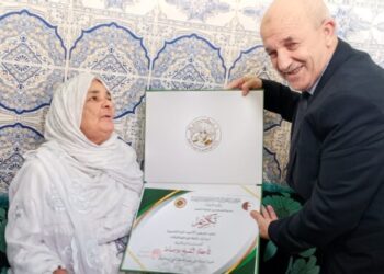 زيارة تكريمية لأحفاذ الشيخ بوعمامة