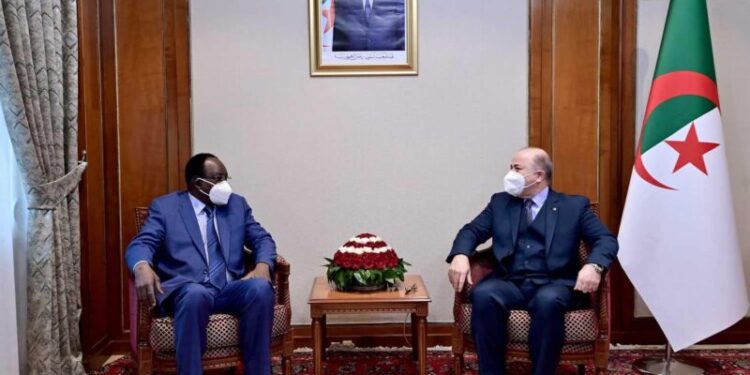 الوزير الأول يستقبل وزير داخلية النيجر