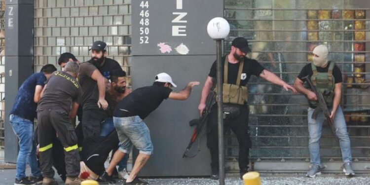 حداد عام في لبنان على أرواح ضحايا أحداث العنف