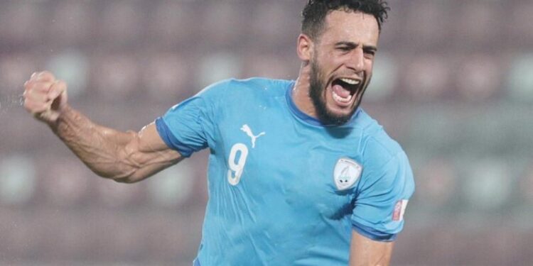 بن يطو يواصل عروضه القوية ويطرق باب المنتخب المحلي