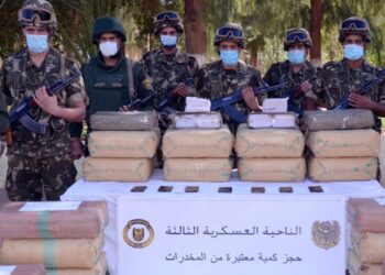 ضبط كمية ضخمة من المخدرات بالقرب من الحدود مع المغرب