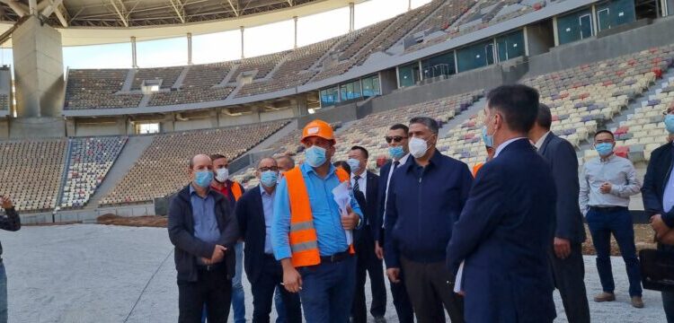 بلعريبي يتفقد ملعبي براقي والدويرة