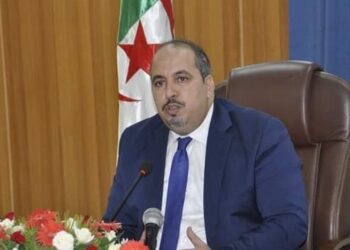بعجي مع منح صلاحيات أوسع للمنتخبين