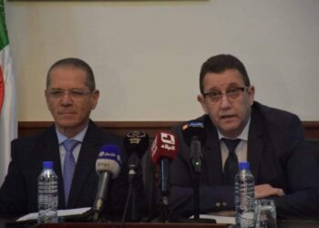 وزير الفلاحة هني لا يحمل جنسية أجنبية