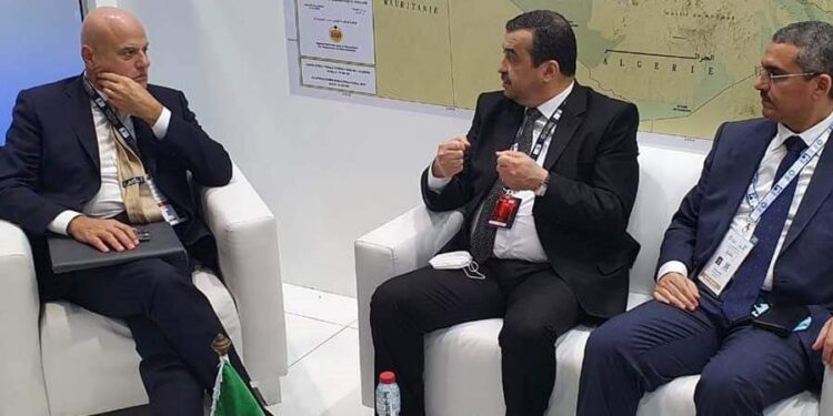 نشاطات وزير الطاقة في مؤتمر أبو ظبي الدولي للبترول