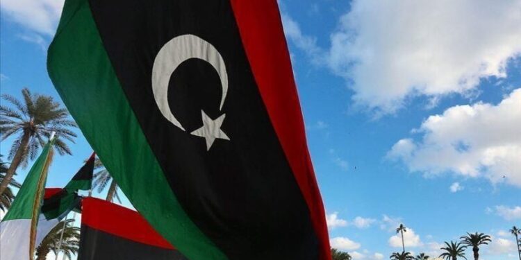 التوافق أوّلا…