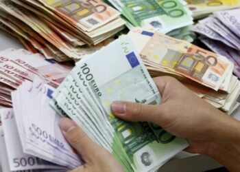 محاولة تهريب مبلغ ضخم من الأورو بمطار هواري بومدين