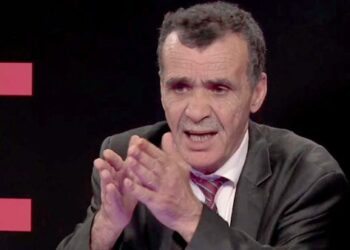 عبد الله حداد يدعو لقطع الطريق أمام الانتهازيين