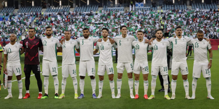 طائرة رئاسية تعيد لاعبي المنتخب الوطنى إلى قطر والسعودية