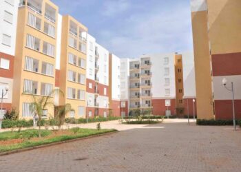نحو توزيع 5500 سكن في وهران