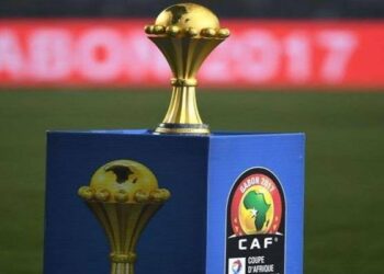 5 حكام جزائريين لإدارة مباريات كأس إفريقيا