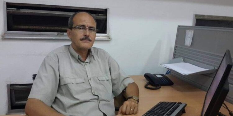 وفاة الصحفي بالإذاعة الجزائرية طارق آيت صديق