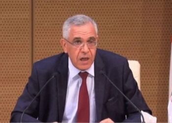 طبي يقدم مشروع قانون عضوي يتعلق بالتنظيم القضائي