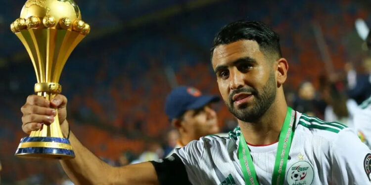 سبب غياب محرز عن تربص المنتخب