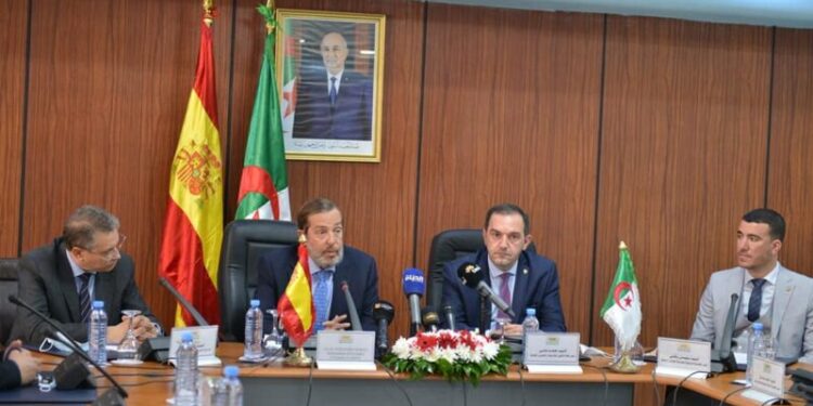 تنصيب المجموعة البرلمانية للصداقة الجزائر-إسبانيا
