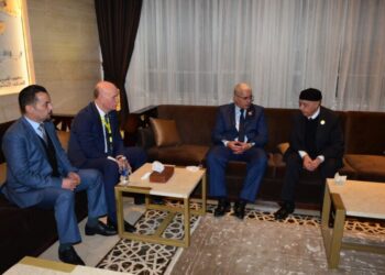بوغالي يتباحث مع نظيره الليبي