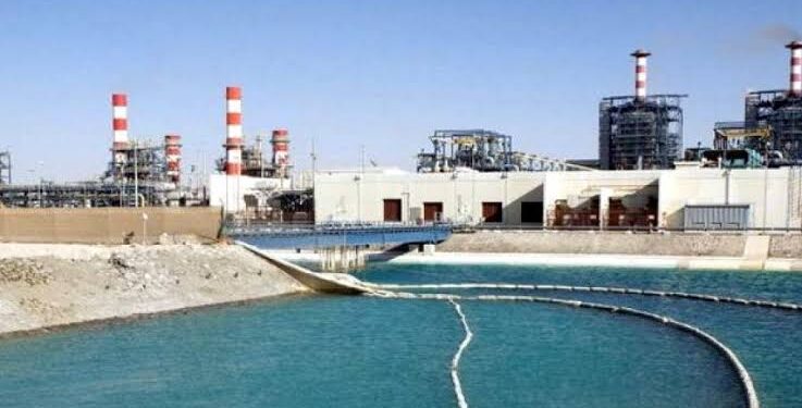 ملف محطات تحلية مياه البحر يستنفر قطاعي الطاقة والموارد المائية