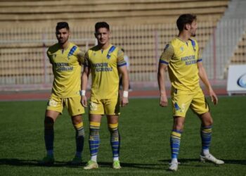نادي بارادو ضمن ثلاثي مقدمة الترتيب