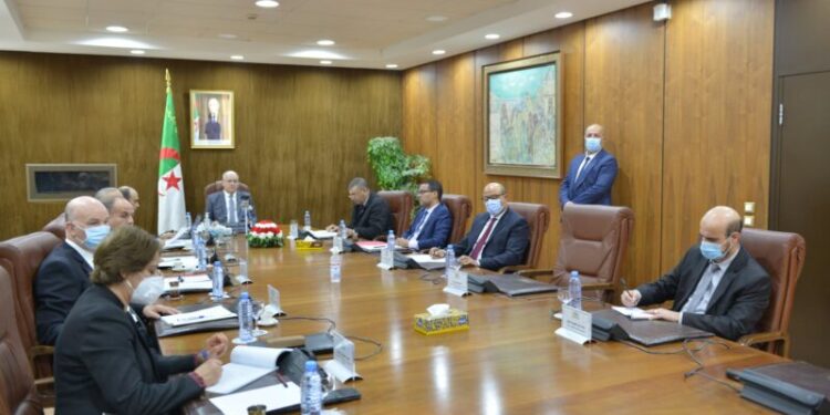 ما دار بين بوغالي ونظيره الصيني
