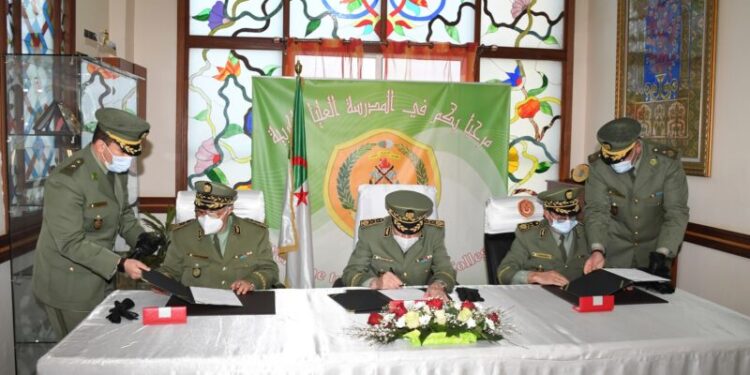مدير جديد للمدرسة العليا الحربية