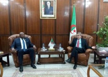 بن بوزيد يبحث آفاق التعاون مع وزير خارجية بوروندي