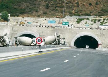 استلام نفق جبل الوحش بقسنطينة مطلع 2025