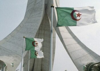 القمة العربية بالجزائر مطلع نوفمبر