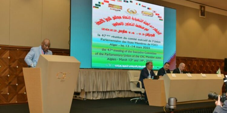 محمد القريشي نياس: تعزيز التلاحم بين دول العالم الإسلامي لمواجهة الوضع الدولي المعقد