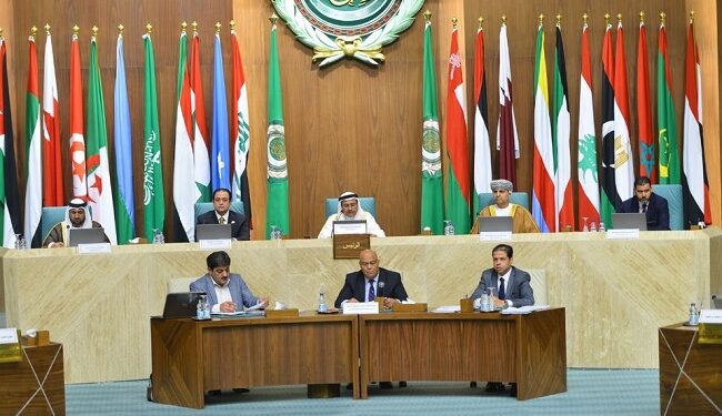 البرلمان العربي يدعو إلى وقف الانتهاكات الصهيونية بحق الأسرى الفلسطينيين