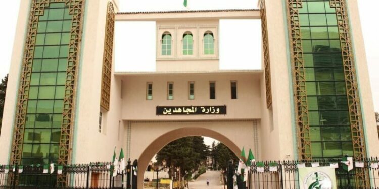 المجاهد مختار شرون في ذمة الله