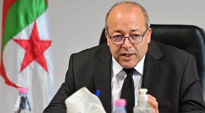وزير الاتصال: الصحافة الوطنية مدعوة لإبراز مواقف الجزائر الثابتة والوازنة