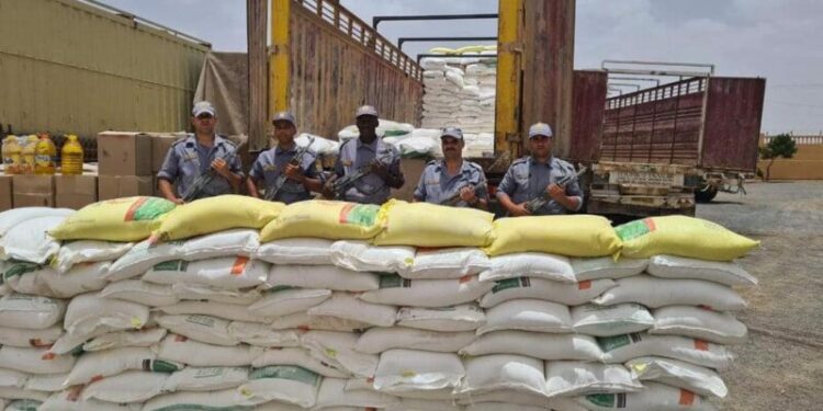 حجز شاحنة محملة بمواد استهلاكية بتمنراست