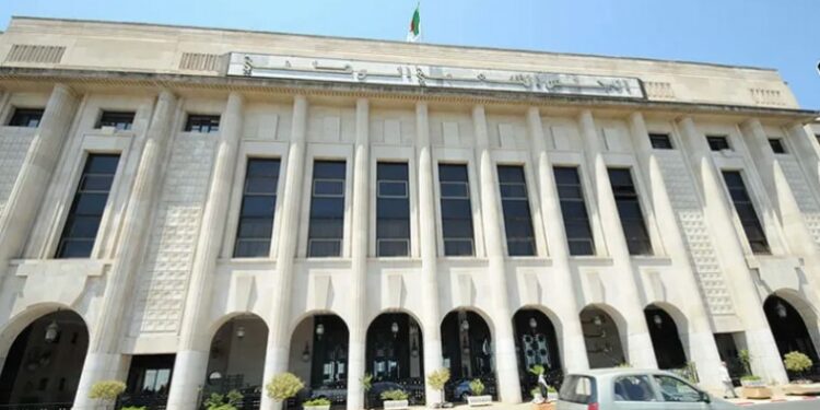 ممنوعات في مشروع قانون الاستثمار