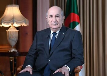 الرئيس تبون يشدد على ضرورة ازالة العراقيل التي تعيق الاستثمار