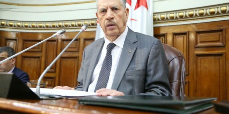 المصادقة على مشروع تعديل القانون المتعلق بعلاقات العمل