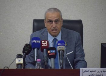 بن زيان: الإمكانيات متوفرة لإنجاح التسجيلات الجامعية