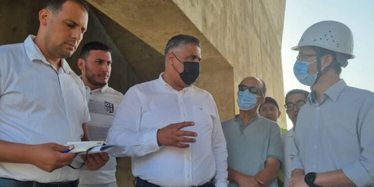 بلعريبي يتفقد ملعب الدويرة صبيحة الثلاثاء