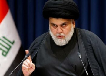 مقتدى الصدر يعتزل الحياة السياسية