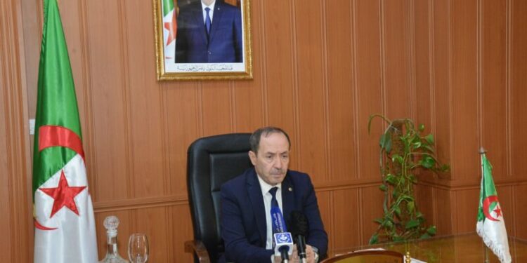 بلعابد: جاهزون لإنجاح إدراج الانجليزية في الابتدائي