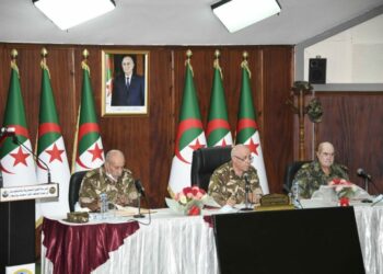تنصيب قائد جديد للمدرسة العليا للبحرية بتامنفوست