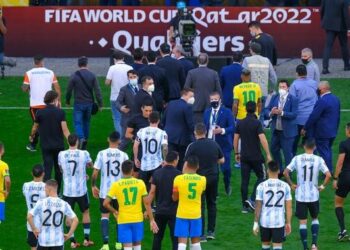 الفيفا يلغي مباراة البرازيل والأرجنتين في تصفيات المونديال