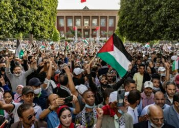 غضب شعبي على المخزن ووقفة احتجاجية ضد العدوان على غزة