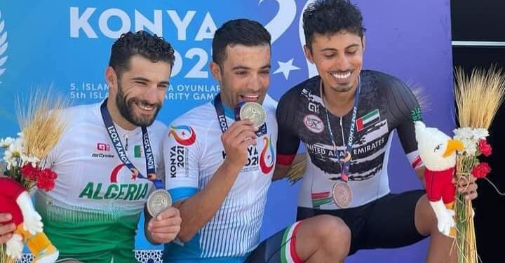 رقيقي يفوز بفضية سباق الدراجات الهوائية بقونيا