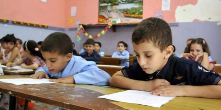 بلعابد: كتاب اللغة الإنجليزية للثالثة ابتدائي جاهز 
