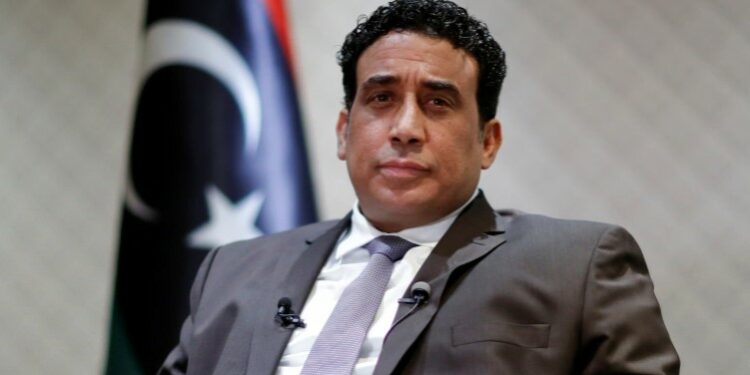 الانتخابات والمصالحة في ليبيا محور لقاء بين المنفي ووجهاء