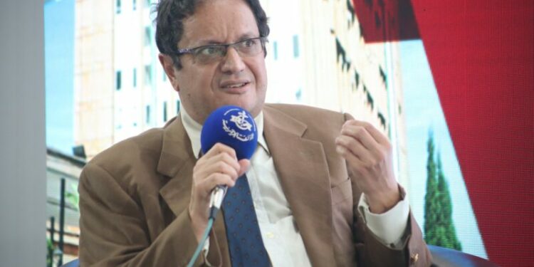 خبير: الجزائر قادرة على تذويب الخلافات بين الدول العربية